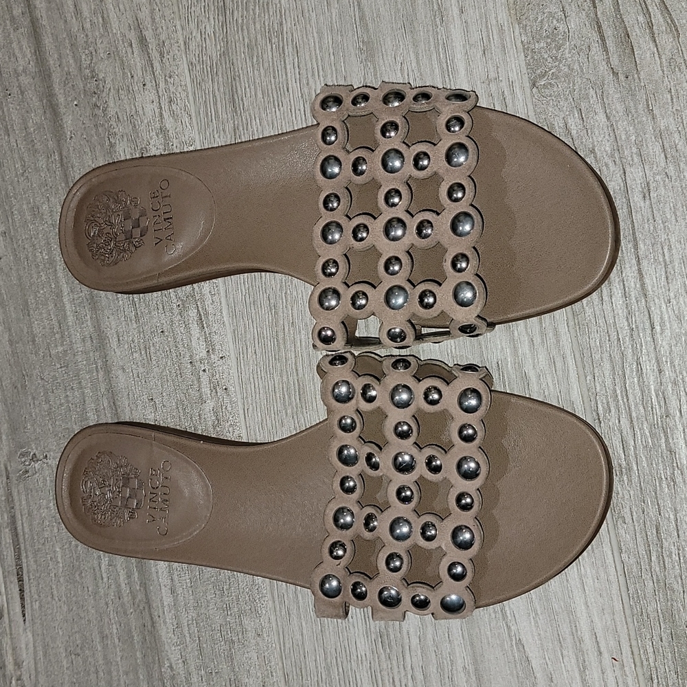 Vince Camuto